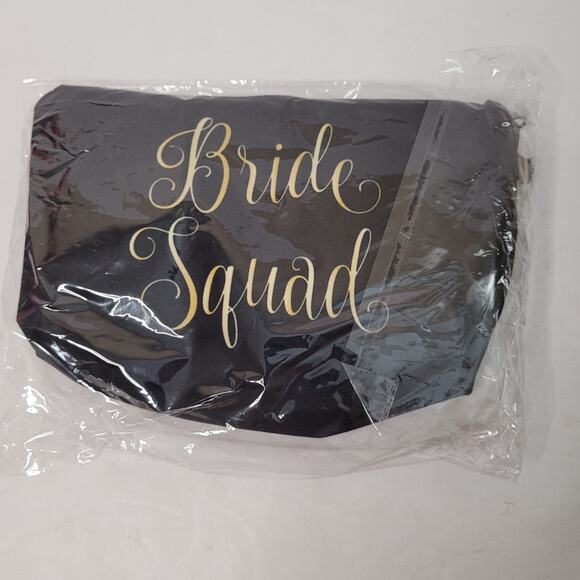 4 Bride Squad Gift Set Bags. - Picture 2 of 10